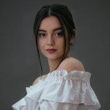 Нія Козач